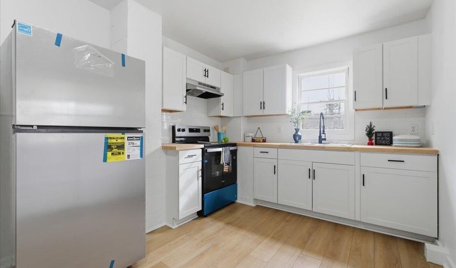 292 Evergreen Ave, Appomattox, VA 24522 - 3 Beds, 1 Bath