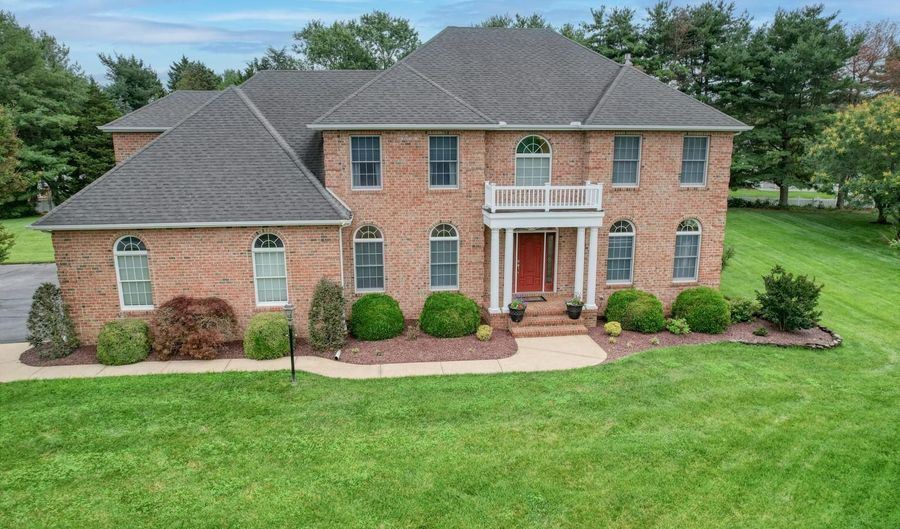 33 CHADWICK Dr, Dover, DE 19901 - 5 Beds, 6 Bath