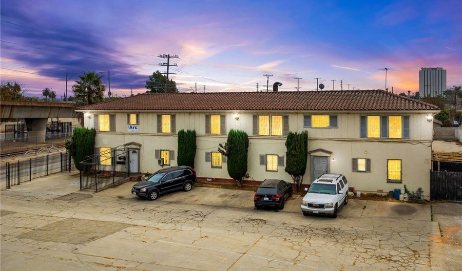 1011 N Willowbrook Ave, Compton, CA 90220 - 0 Beds, 0 Bath
