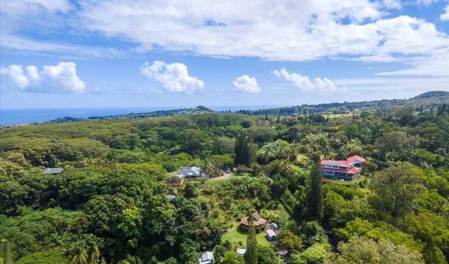 630 E Kuiaha Rd, Haiku, HI 96708 - 3 Beds, 2 Bath