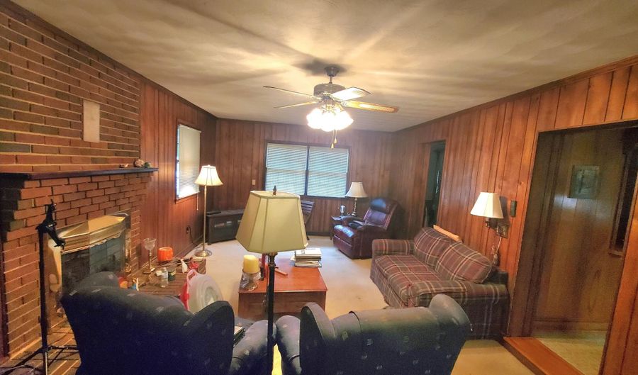 1359 Longview Dr, Bassett, VA 24055 - 3 Beds, 2 Bath