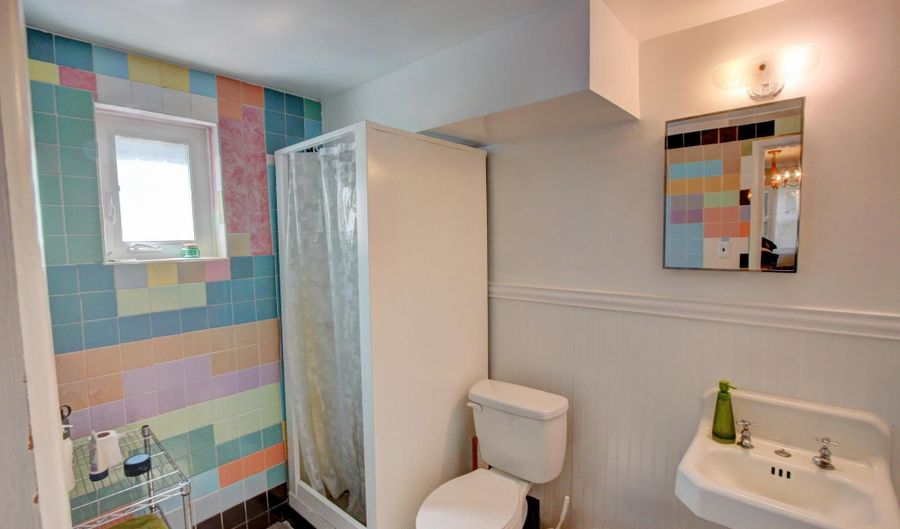 2703 DAWN Dr, Alexandria, VA 22306 - 4 Beds, 2 Bath