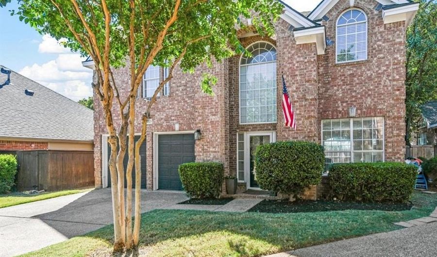 14625 Flanders Ct, Addison, TX 75001 - 3 Beds, 3 Bath