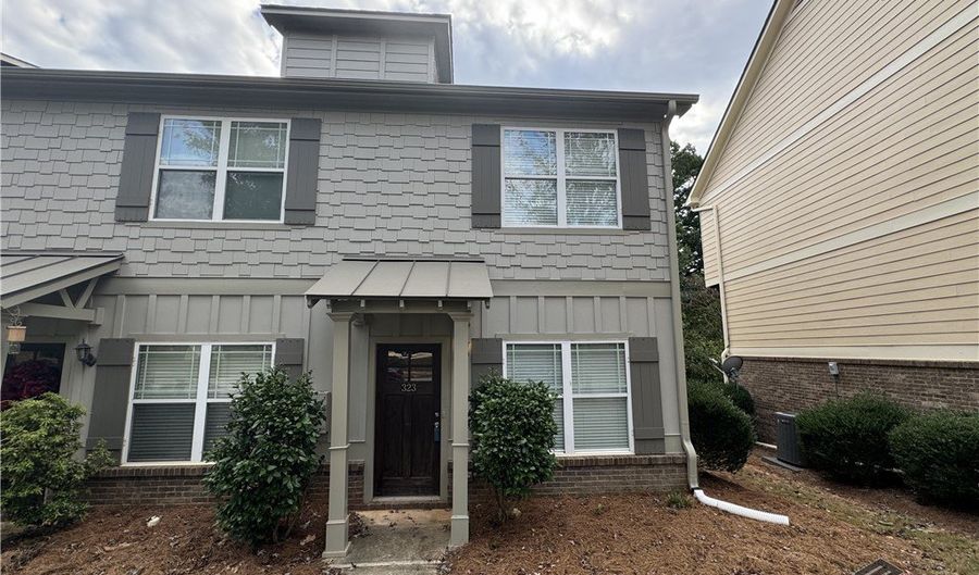 323 Oconee River Cir, Athens, GA 30605 - 2 Beds, 3 Bath