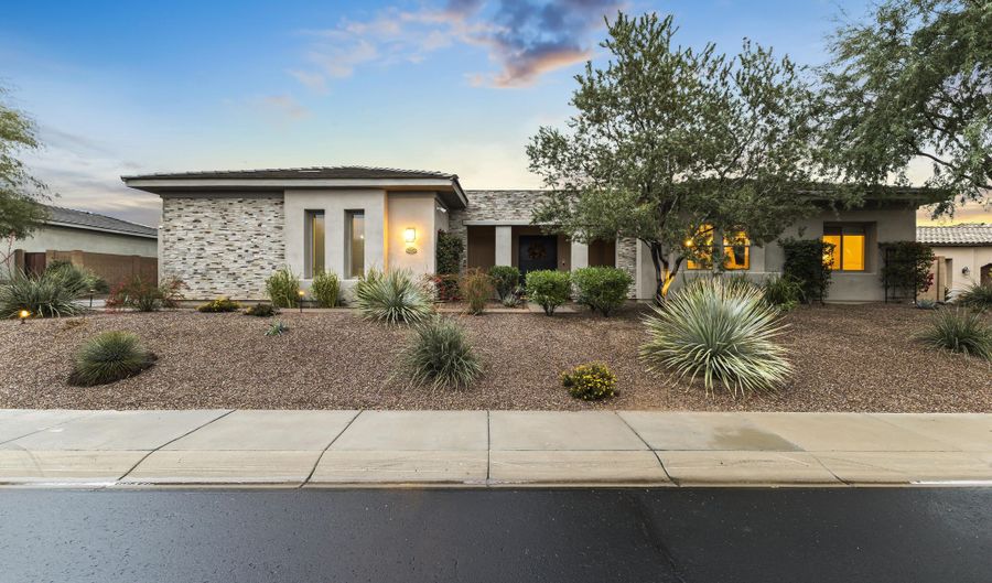 30305 N 55TH Way, Cave Creek, AZ 85331 - 4 Beds, 4 Bath