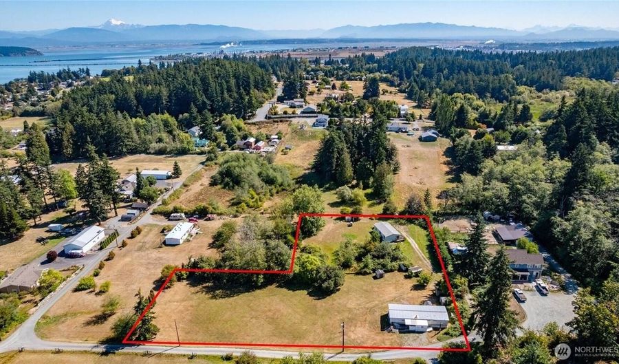5824 Haddon Ln, Anacortes, WA 98221 - 3 Beds, 2 Bath