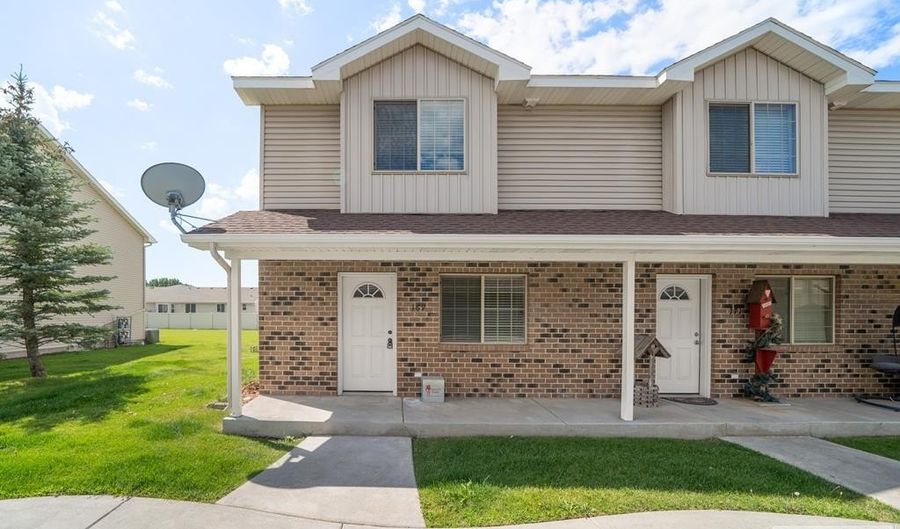 169 Robison Dr, Ammon, ID 83404 - 3 Beds, 2 Bath