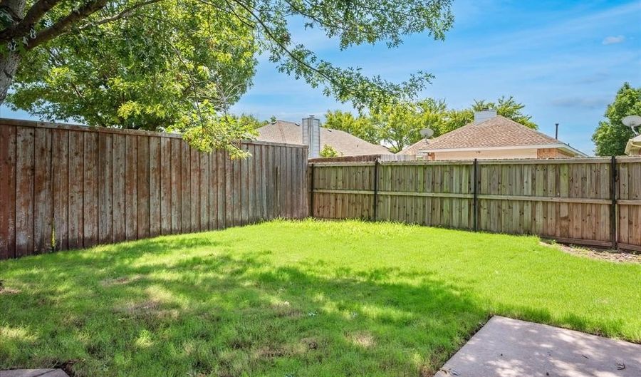 1700 Bur Oak Dr, Allen, TX 75002 - 3 Beds, 2 Bath