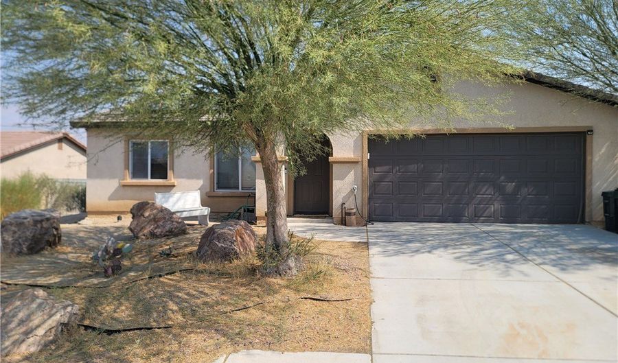 11930 Poppy Rd, Adelanto, CA 92301 - 3 Beds, 2 Bath