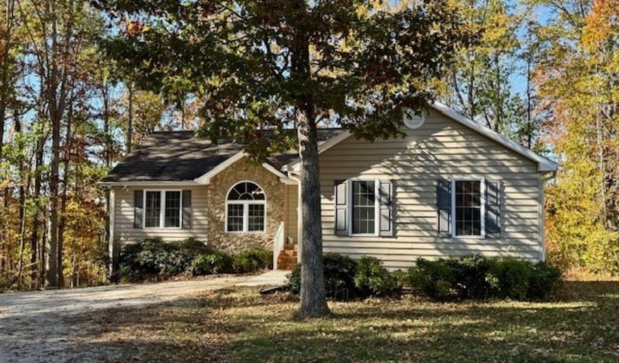 1351 Purdum Mill Rd, Appomattox, VA 24522 - 3 Beds, 2 Bath