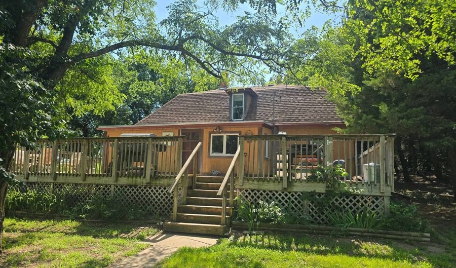 2375 Milo Rd, Abilene, KS 67410 - 4 Beds, 2 Bath