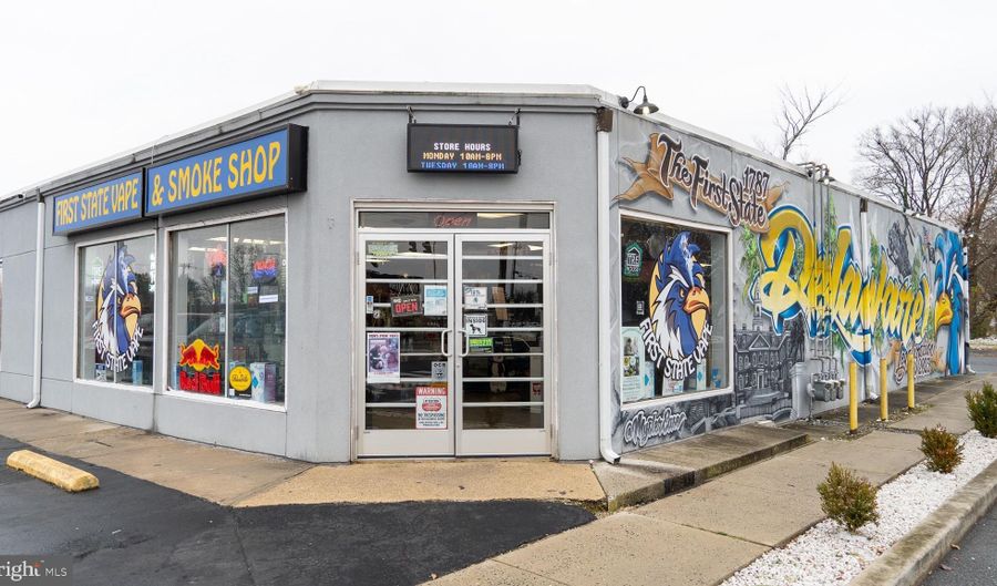 First State Vape LLC 470 N DUPONT HWY, Dover, DE 19901 - 0 Beds, 0 Bath