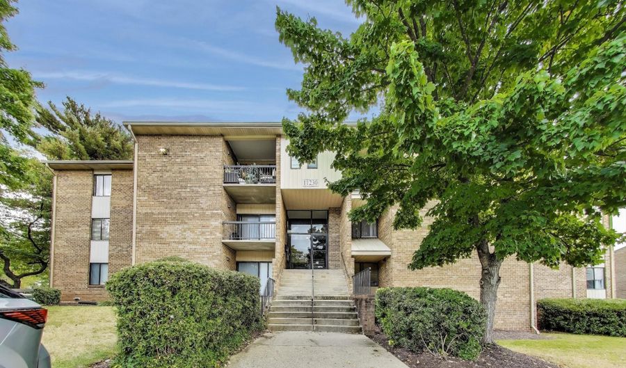 11230 CHERRY HILL Rd 183, Beltsville, MD 20705 - 3 Beds, 2 Bath