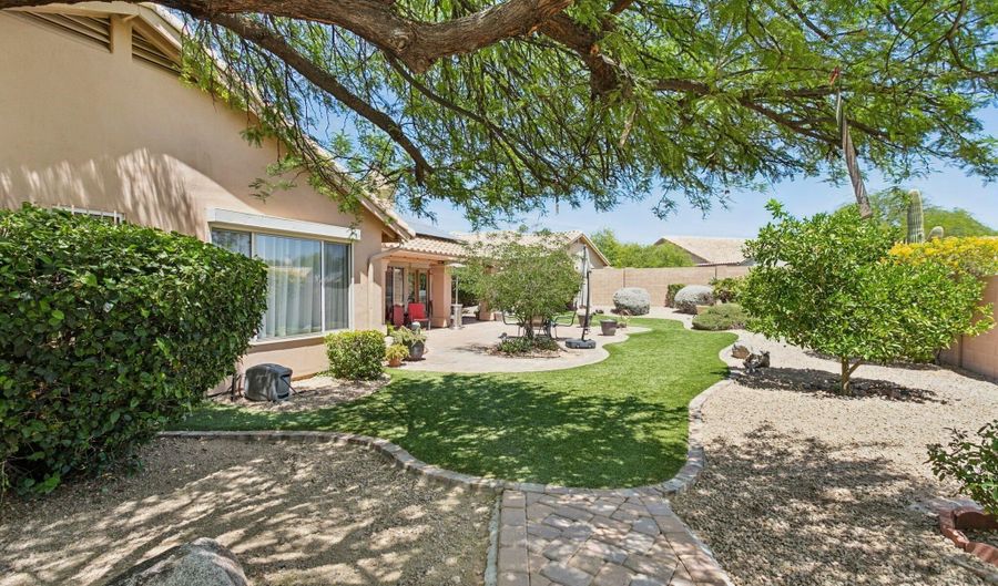 4401 E BARWICK Dr, Cave Creek, AZ 85331 - 3 Beds, 2 Bath