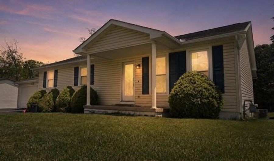 1647 Saint Francis Ln, Altoona, PA 16602 - 3 Beds, 2 Bath