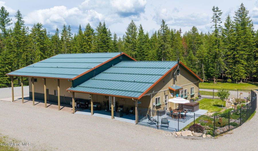 9654 E Highway 54, Athol, ID 83801 - 2 Beds, 3 Bath
