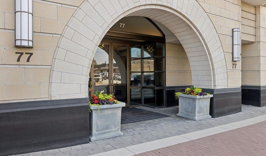 77 S Evergreen Ave 707, Arlington Heights, IL 60005 - 1 Beds, 2 Bath