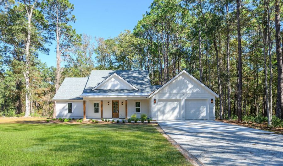 15 Woods Ln, Beaufort, SC 29907 - 3 Beds, 2 Bath