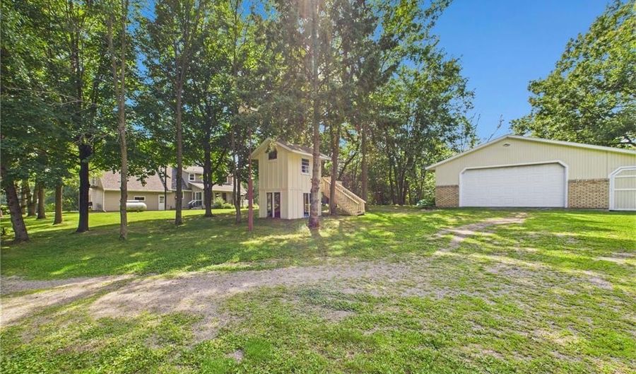 16714 Queens Rd, Avon, MN 56310 - 4 Beds, 4 Bath