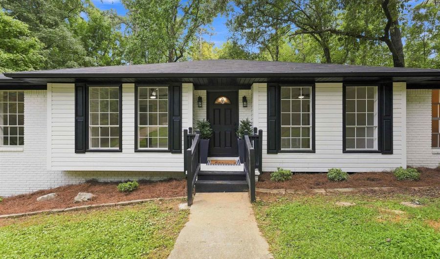 5042 LAPINE Dr, Adamsville, AL 35005 - 4 Beds, 2 Bath