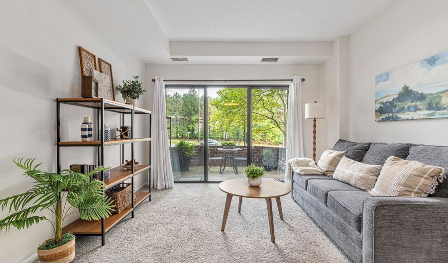 2100 LANGSTON Blvd G08, Arlington, VA 22207 - 1 Beds, 1 Bath