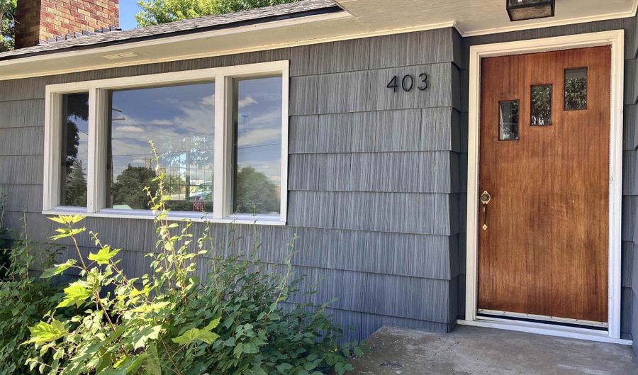 403 W Chestnut St, Almira, WA 99103 - 3 Beds, 0 Bath