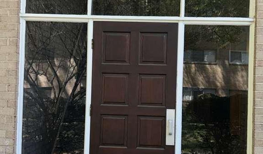 4911 AMERICANA Dr 101, Annandale, VA 22003 - 2 Beds, 1 Bath