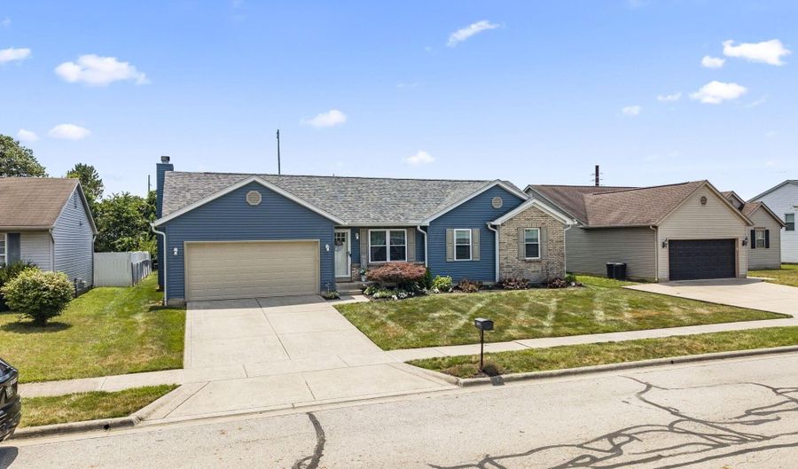 44 Ashton Dr, Ashville, OH 43103 - 3 Beds, 2 Bath