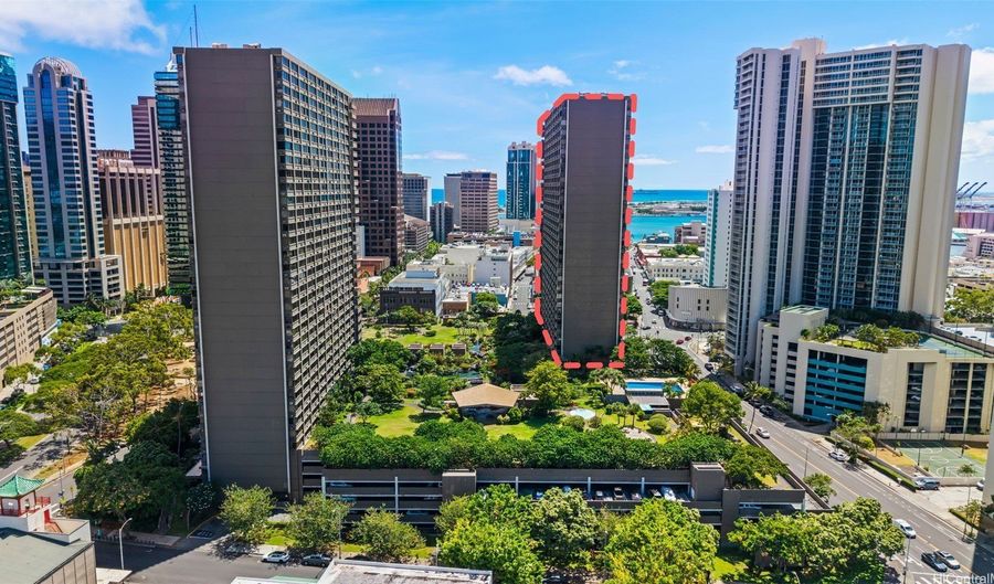 1255 Nuuanu Ave 1913, Honolulu, HI 96817 - 1 Beds, 1 Bath