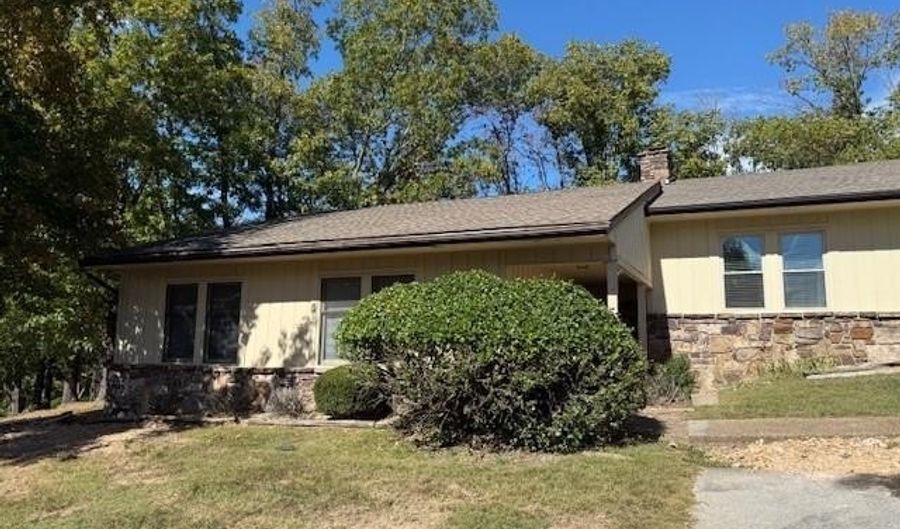 8 Connie Ln, Bella Vista, AR 72715 - 3 Beds, 2 Bath