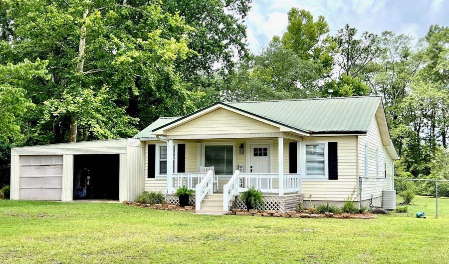 22405 Hwy 55 S, Andalusia, AL 36420 - 3 Beds, 2 Bath