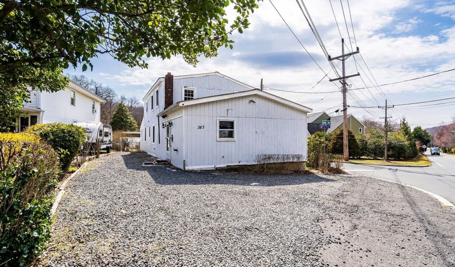 383 Navesink Ave, Atlantic Highlands, NJ 07716 - 3 Beds, 3 Bath