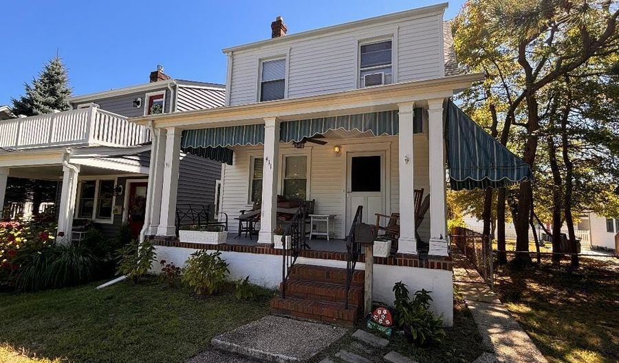 411 Lincoln Ave, Avon By The Sea, NJ 07717 - 3 Beds, 2 Bath
