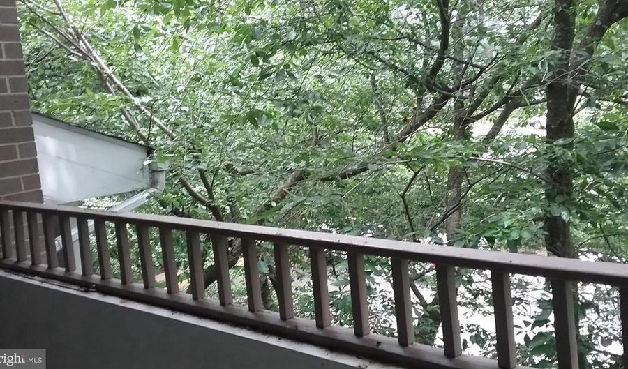 7700 LAFAYETTE FOREST Dr 31, Annandale, VA 22003 - 1 Beds, 1 Bath