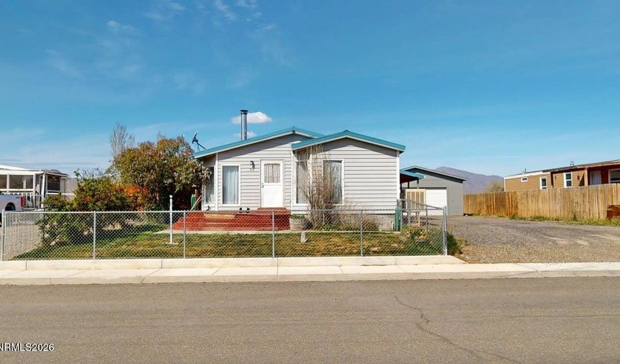 310 Bastian Rd, Battle Mountain, NV 89820 - 3 Beds, 2 Bath