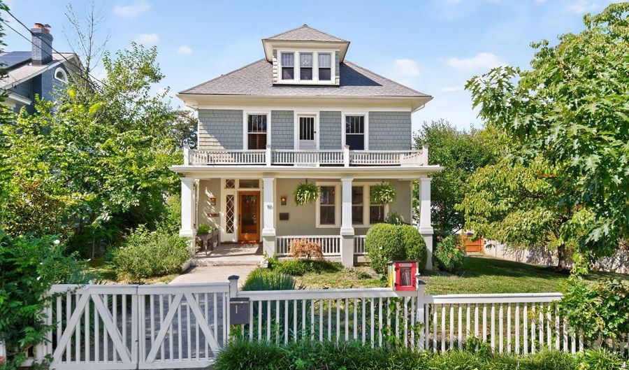 19 WHITTIER St NW, Washington, DC 20012 - 6 Beds, 5 Bath