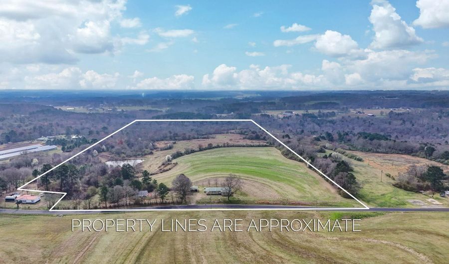 1368 Davis Rd, Albertville, AL 35951 - 3 Beds, 1 Bath
