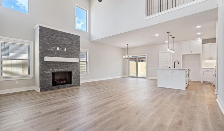 7002 SW Basswood Ave, Bentonville, AR 72713 - 4 Beds, 3 Bath