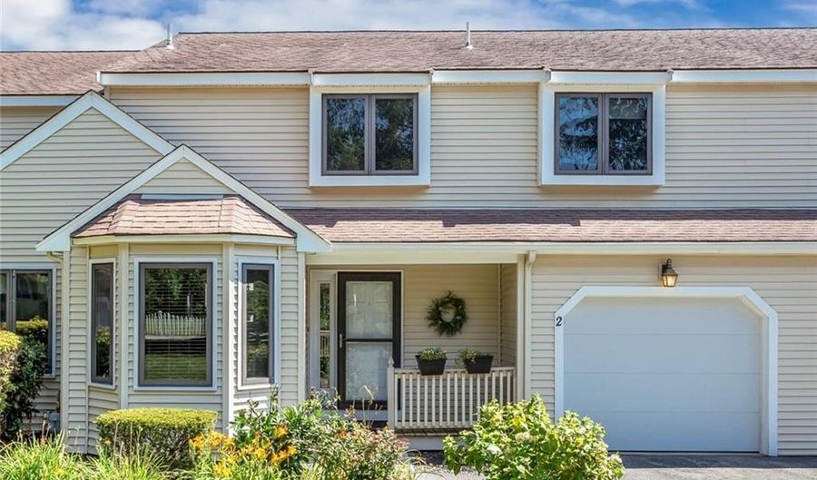 80 Fisher Rd 2, Cumberland, RI 02864 - 2 Beds, 3 Bath