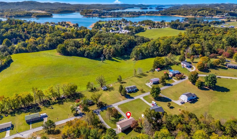 254 Meadowview Ln, Bean Station, TN 37708 - 3 Beds, 2 Bath