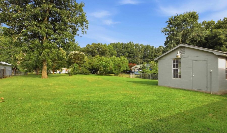 116 Saratoga St, Albertville, AL 35950 - 3 Beds, 2 Bath