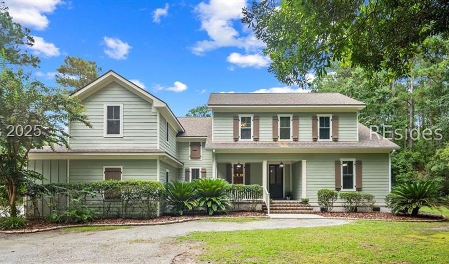 40 Rose Dhu Creek Plantation Dr, Bluffton, SC 29910 - 5 Beds, 3 Bath