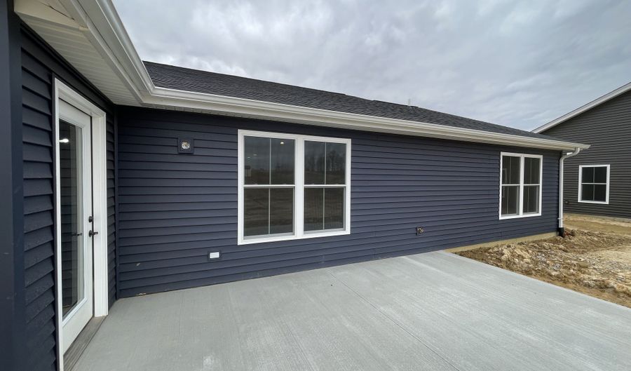 64 Westview Dr, Batesville, IN 47006 - 3 Beds, 2 Bath
