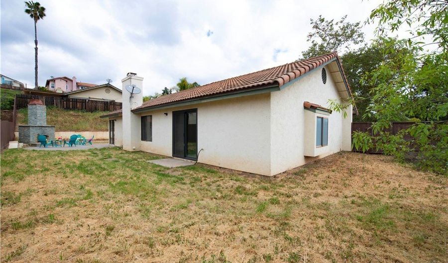 1502 Katella Way, Escondido, CA 92027 - 3 Beds, 2 Bath
