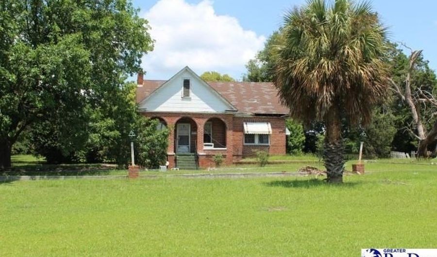 651 Hwy 15/401 E, Bennettsville, SC 29512 - 3 Beds, 2 Bath