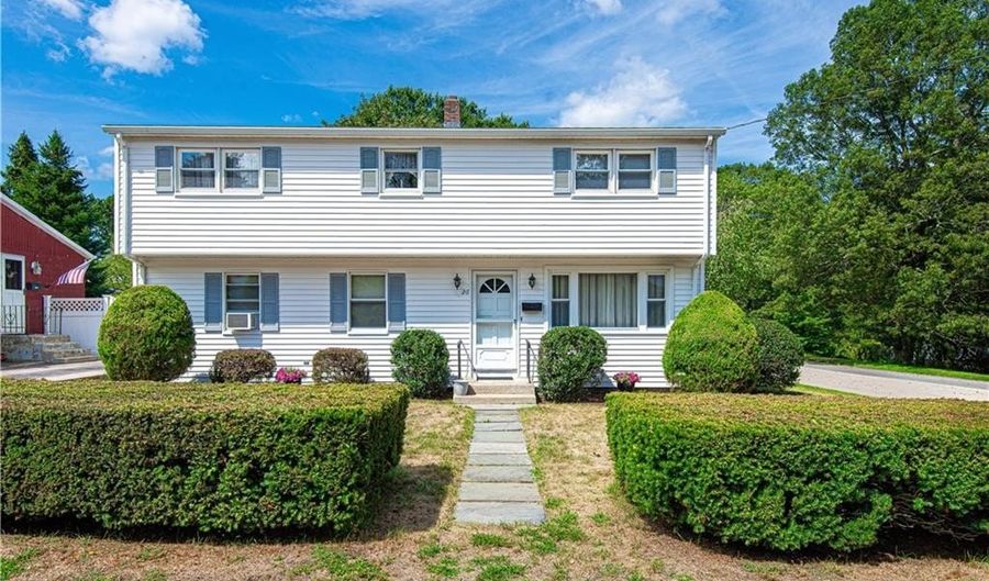 26 Anderson Ave, Coventry, RI 02816 - 4 Beds, 2 Bath