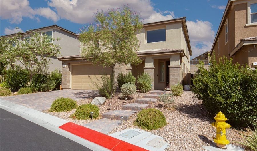 12586 Huckleberry Oak Ave, Las Vegas, NV 89138 - 5 Beds, 4 Bath