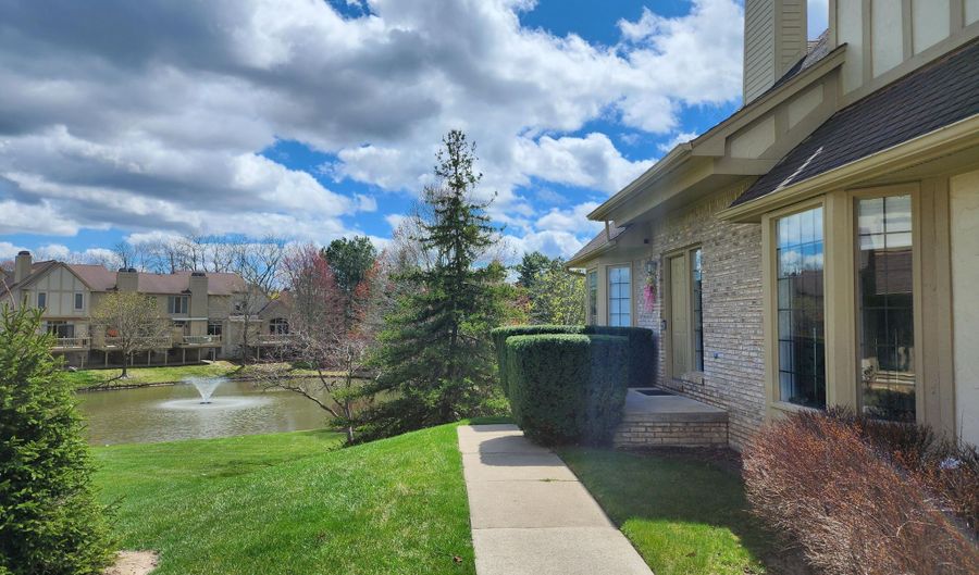 2766 Maitland Dr, Ann Arbor, MI 48105 - 3 Beds, 4 Bath