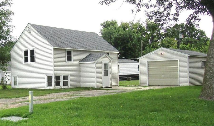 432 S Munsterman St, Appleton, MN 56208 - 2 Beds, 1 Bath