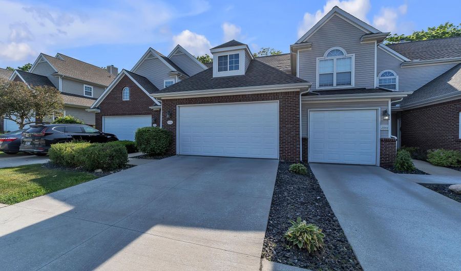 2950 Hunley Dr, Ann Arbor, MI 48105 - 3 Beds, 2 Bath